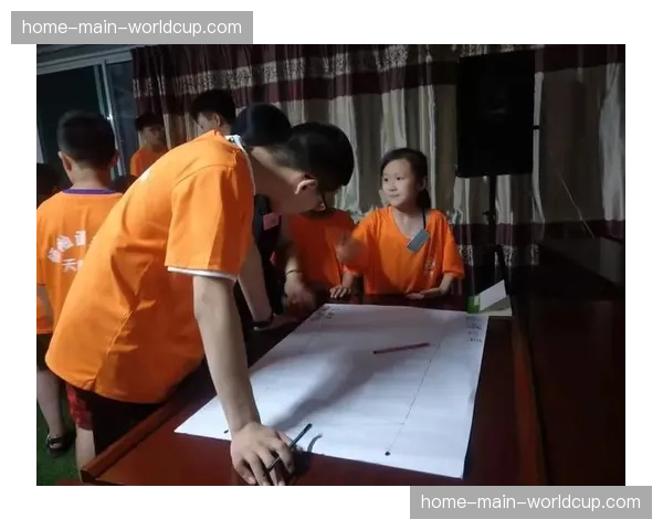 “压迫艺术”青训营在柏林开幕，专注培训8-12岁少儿无球压迫意识