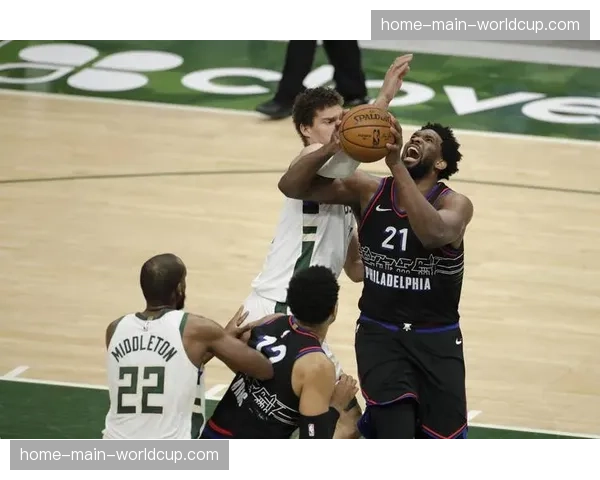 4月13日雄鹿76人东部豪强碰撞,字母哥恩比德内线对决 4月13日雄鹿76人东部豪强碰撞,字母哥恩比德内线对决